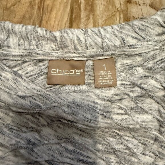 Chico's 3/4 Sleeve Scuba Zip Neck Textured Sweater - Picture 2 of 2